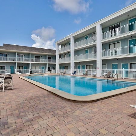 Coastal Waters Studio 111 - Pool Side Studio Hotell New Smyrna Beach Eksteriør bilde